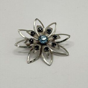 Vintage Floral Brooch